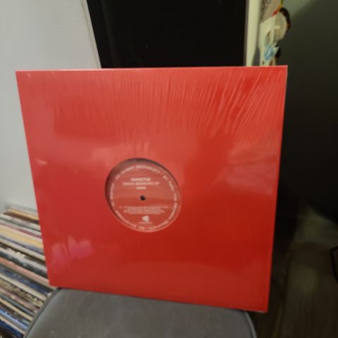 Ismistik bonus bouncers red vinyl