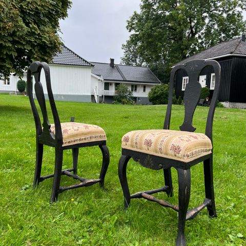 Rokokko / Bonderokokko stol fra 1700tallet