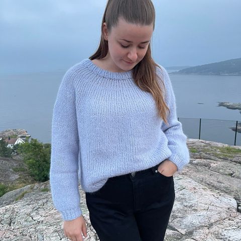 Novice Sweater fra Petite Knit