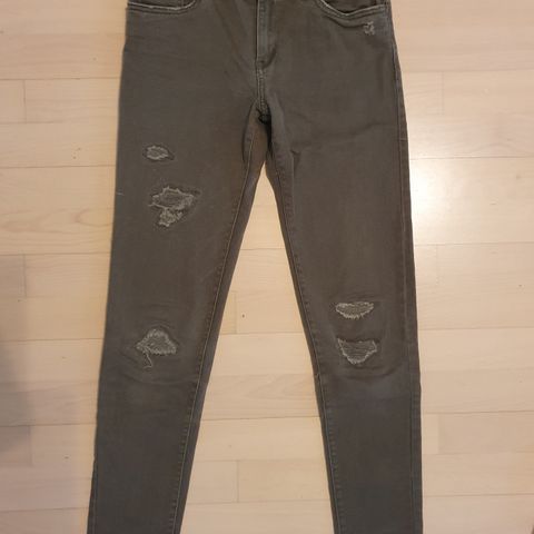 Som ny, Levis superskinny jeans, str. 14 år