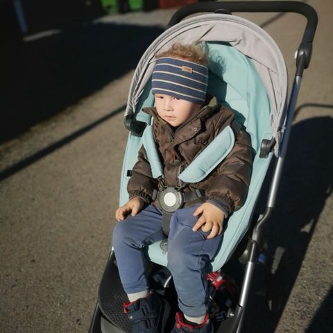 Lekre Stokke scoot med babybag til salgs - som ny.