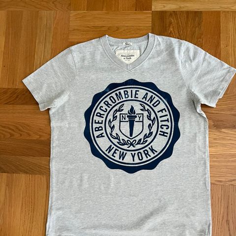 T-shirt Abercrombie New York. str.M