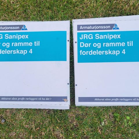 Dør og ramme til fordeleskap