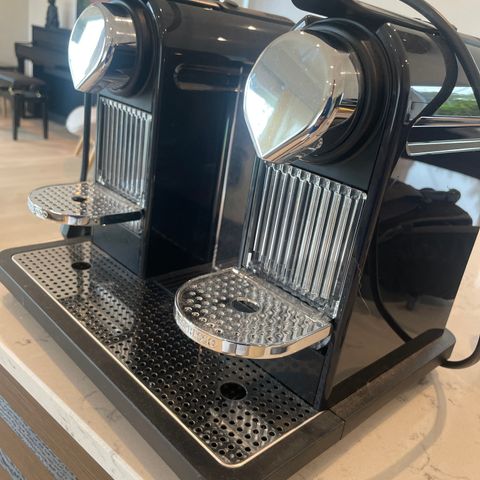 Nespresso dobbel kaffemaskin