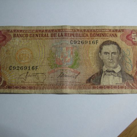 5 Pesos Dominikanske republikk