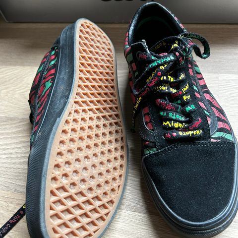 vans 40