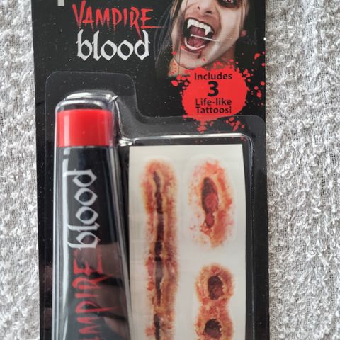 Vampire Blood kit Halloween Vampyr