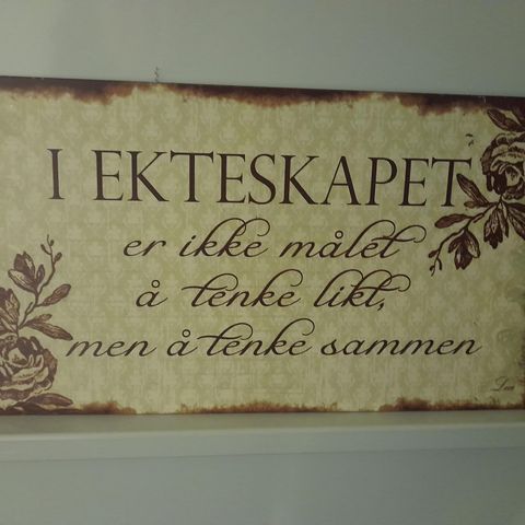 Dekor-skilt med tekst