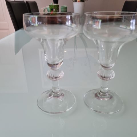 2 vintage glass H14,5cm x D7,5cm