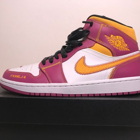 jordan 1 mid 42.5