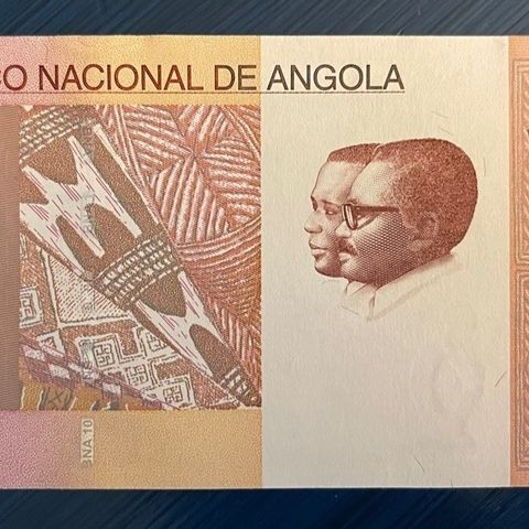 Angola, 10 Kwanzaa-seddel. Utgitt oktober 2012. UNC