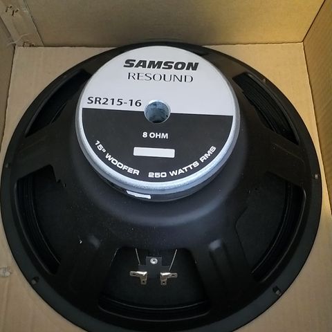 15 tommer SAMSON RESOUND SR215-16