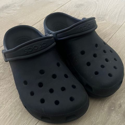 Crocs