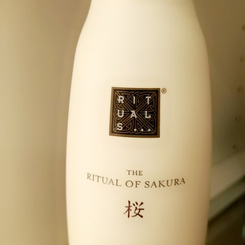 Rituals volume shampo