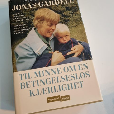 Bok om og av Jonas Gardell