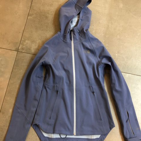 North Face soft shell jakke med Gore Tex str S