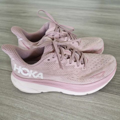 Hoka clifton 9