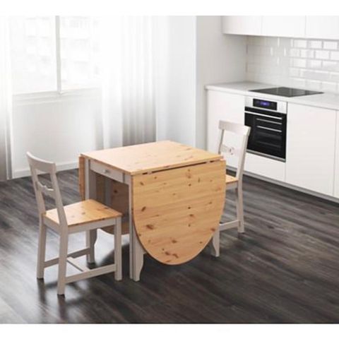 IKEA Gamleby Spisebord 67/201x78cm. Meget praktisk bord. Kan leveres