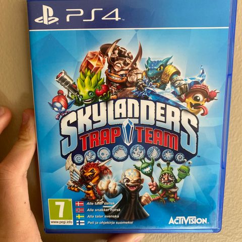 skylander trap team