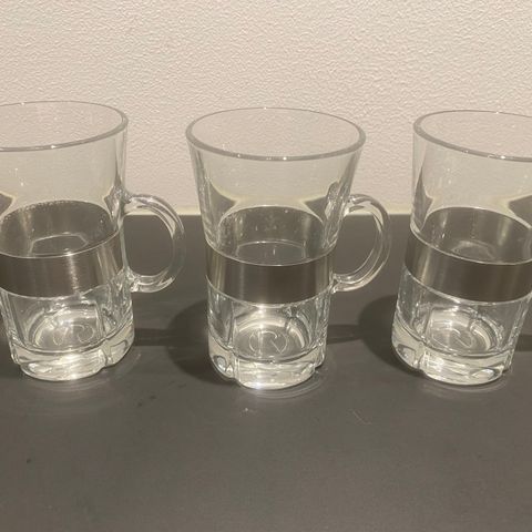 3 Rosendahl kopper i glass. Selges samlet for 100kr