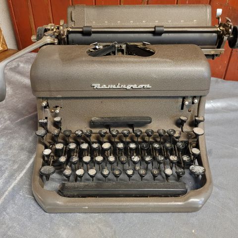 Remington Rand skrivemaskin