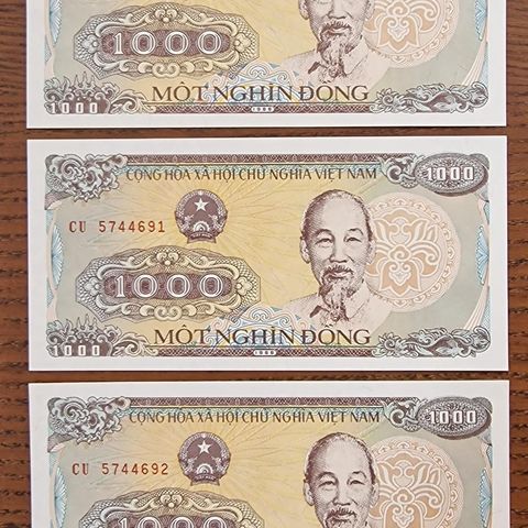 3 stk. Vietnamesisk 1000 Dong (1988) UNC Sedler i Nummeret Rekkefølge