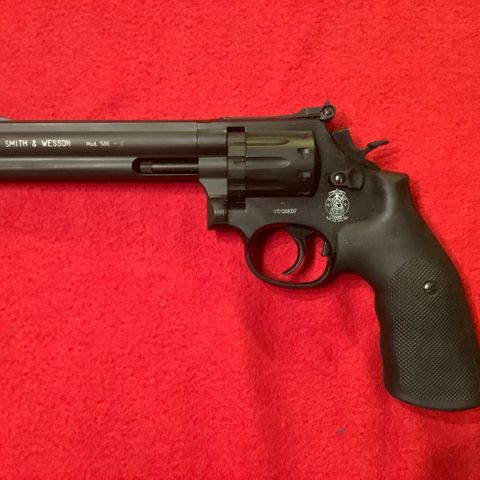 Strøken Umarex Smith&Wesson 586 CO2 pistol