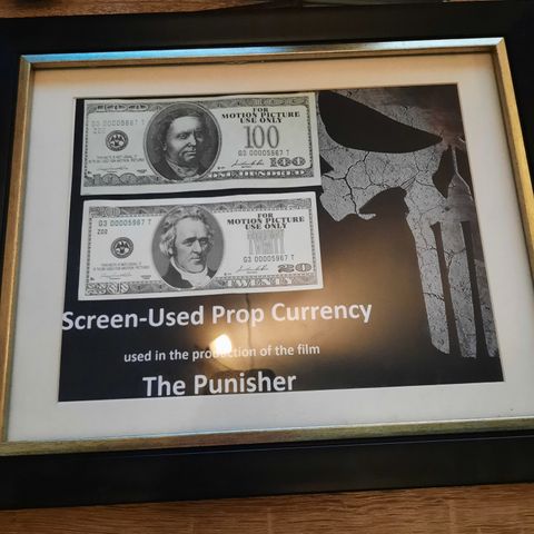 The Punisher prop penger screen used display