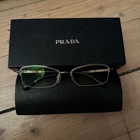 Prada lesebriller