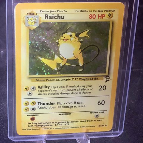 Pokemon Raichu Holo Med Flott Swirl 16/130 - Tilstand NM-! - Base Set 2