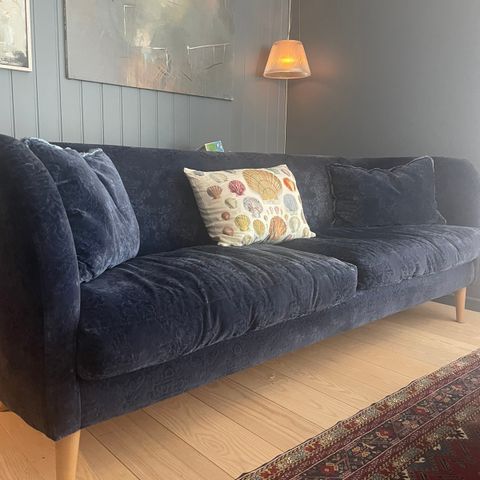 Vakker Designers Guild sofa 2,35  (har to stk.)