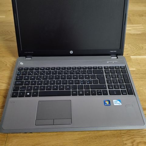 Velfungerende hp probook 4540S  mangler RAM,HDD,BATTERI, BAKDEKSEL,LADER