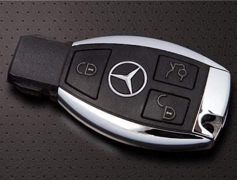 Ny Mercedes nøkkel inkl programmering