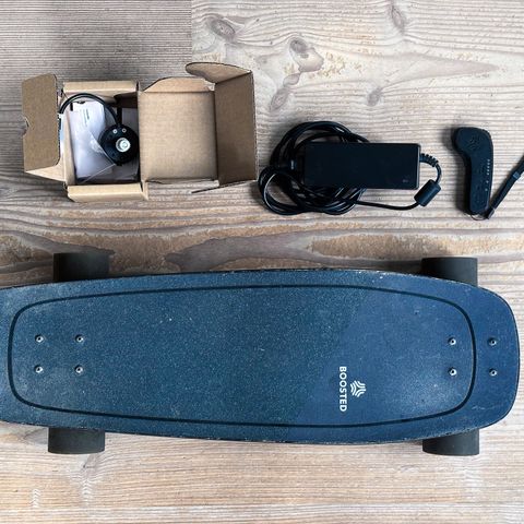 Boosted Board Mini X med ekstra reservemotor