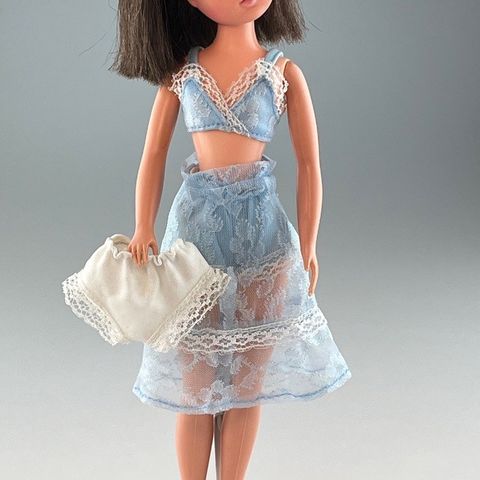 Vintage SINDY dukke nattøy/ undertøy Baby blue ref 44073