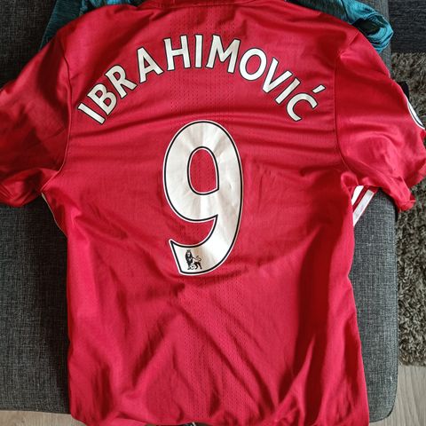 Zlatan ibrahimovic manchester united drakt nr 9