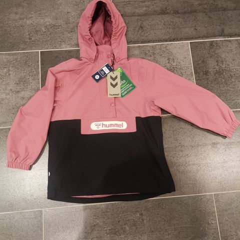 Ny ubrukt Hummel east jacket str 122