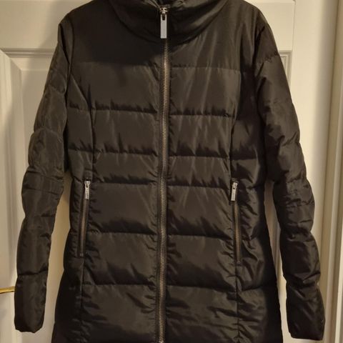 Sand vinterjakke selges kr 500,-