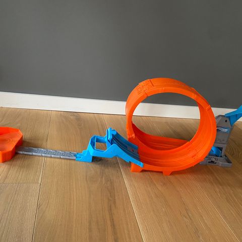 Hot Wheels Loop Stunt Champion