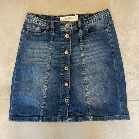 Denim skjørt str 38