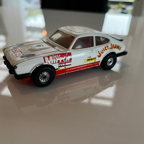 Super Fin/Samleobjekt/Corgi/Ford Capri scala 1:36