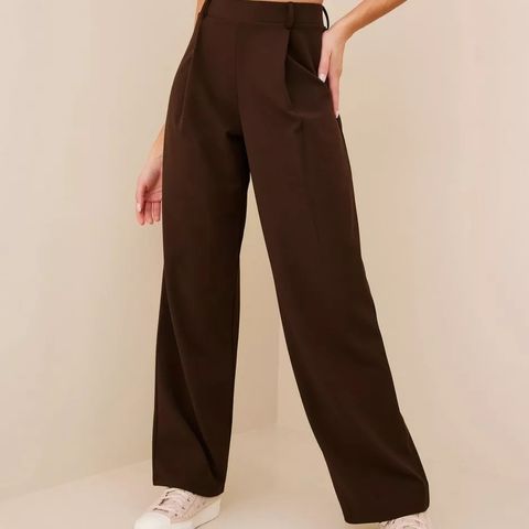 Everything Crepe Pants fra Nelly