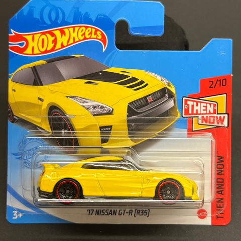 Hot Wheels Nissan GT-R R35 - THEN AND NOW - GTB34