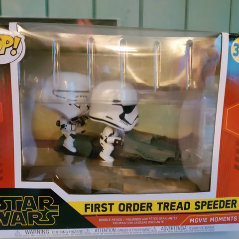 First order tread speeder (Funko pop)