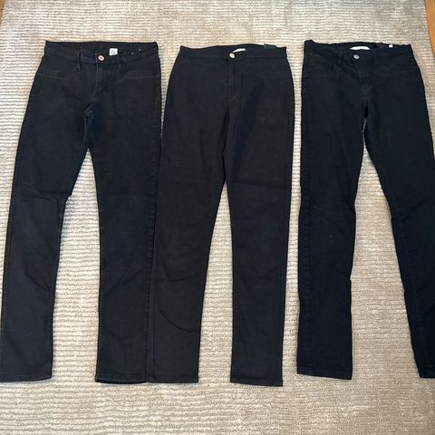 Flotte svarte bukser fra HM str 13-14 år- 69kr stk