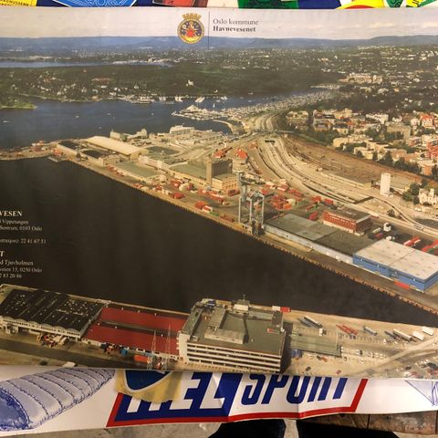 Skrivebordsunderlag  Oslo Havn 60+40.30 år gammel