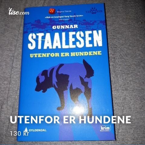 Utenfor er hundene