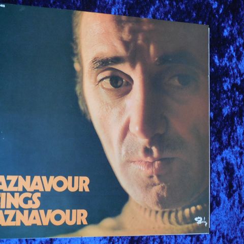 CHARLES AZNAVOUR - AZNAVOUR SINGS AZNAVOUR - STOR STEMME - JOHNNYROCK