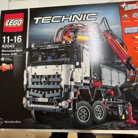 LEGO Technic Mercedes-Benz Arocs 42043 Ny/Uåpnet