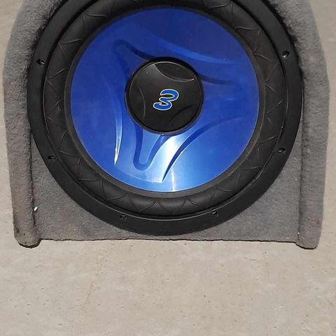 Subwoofer